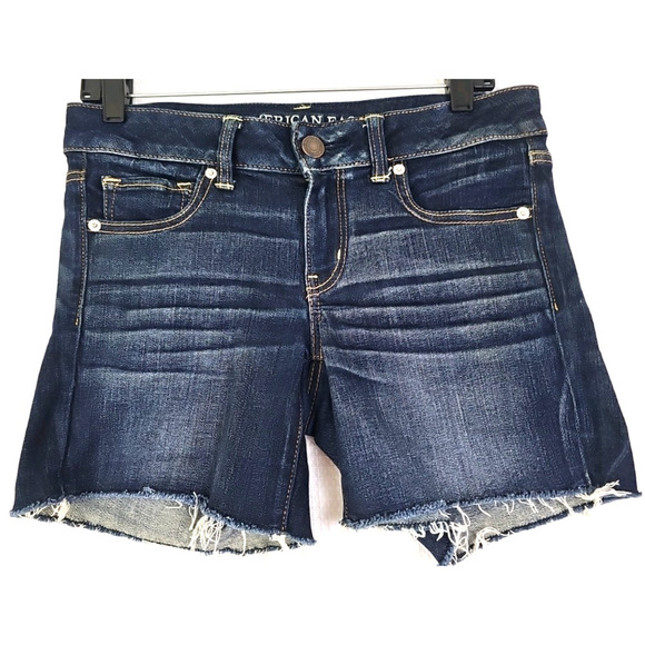 American Eagle ~Woman Size 8~Jean Dark Blue Denim Shorts Stretch. - Picture 1 of 12